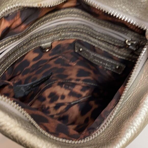 B Makowski silver metallic Crossbody Bag A27 - Picture 12 of 12